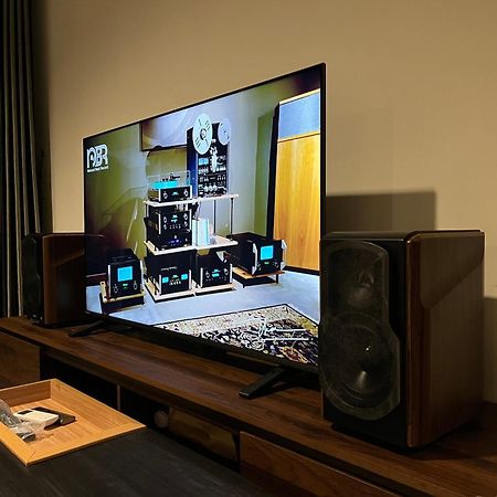 2 Floor Cozy House In Wisteria Jakarta Garden City Экстерьер фото