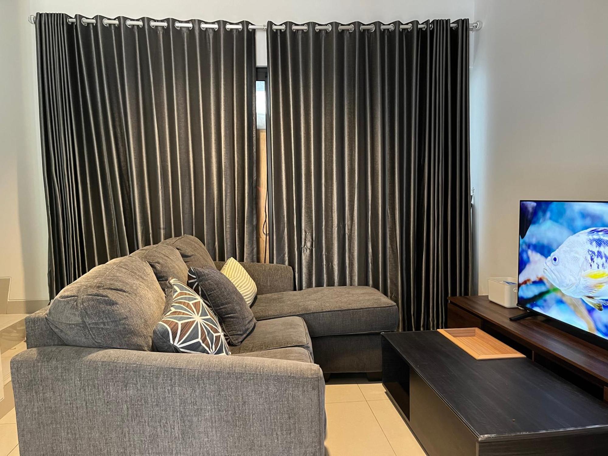 2 Floor Cozy House In Wisteria Jakarta Garden City Экстерьер фото